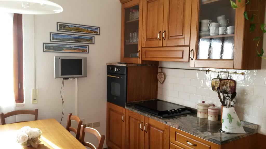 Casa Di Giulia Lejlighed Santa Luce Eksteriør billede