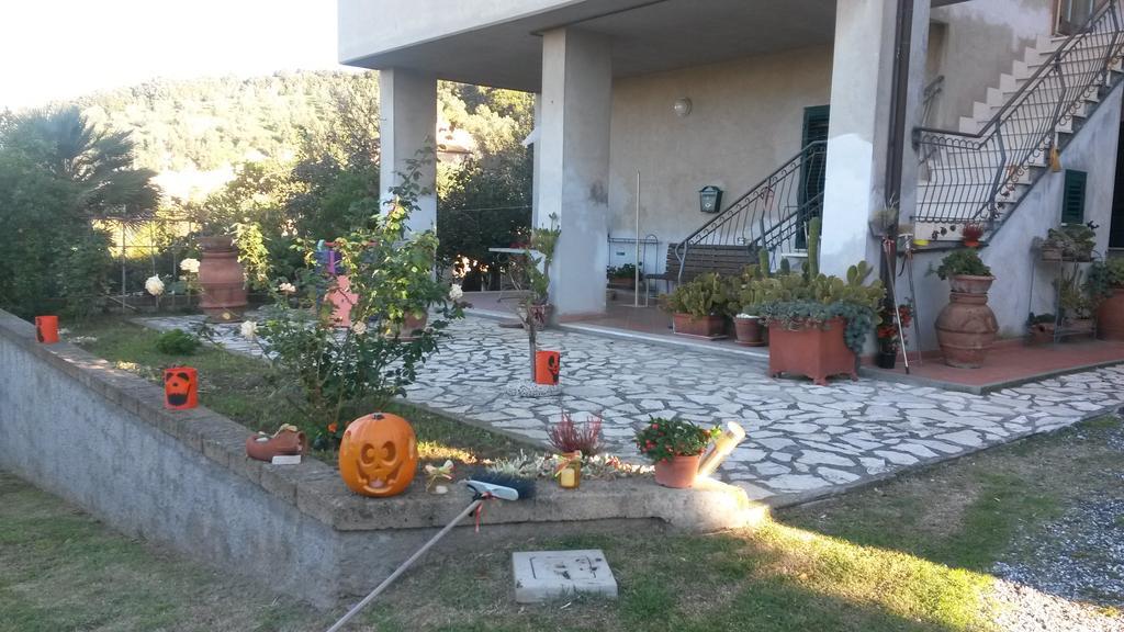 Casa Di Giulia Lejlighed Santa Luce Eksteriør billede